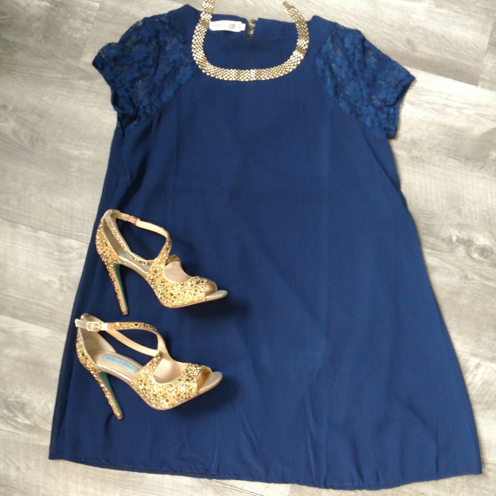 Adorable Navy Blue Dress size 4
